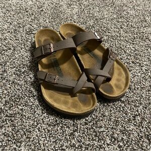 Birkenstock Mayari sandals in Mocha